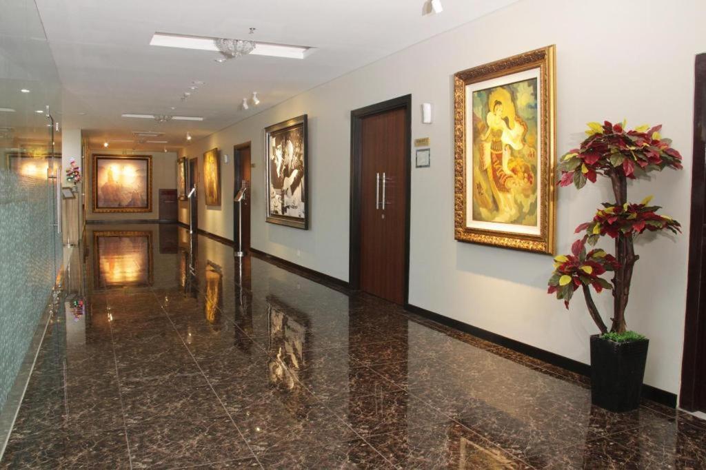 Atrium Premiere Cilacap Esterno foto